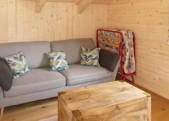 Holiday home Gemuetliches Almhaus